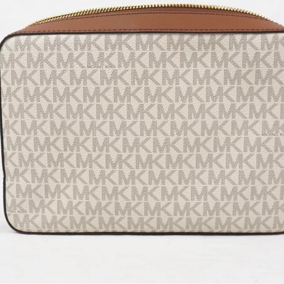 NWT retail $378 Michael Kors Bag - Picture 2 of 11